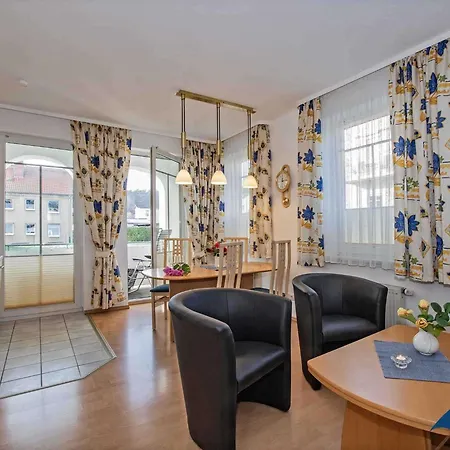 Appartementhaus Goethestrasse 19 塞巴特黑灵斯多夫